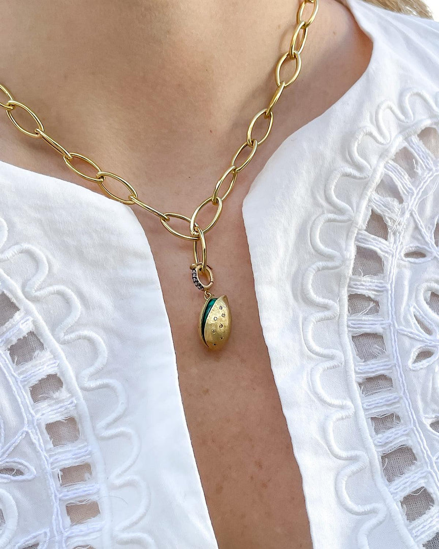 Festok Pendant
