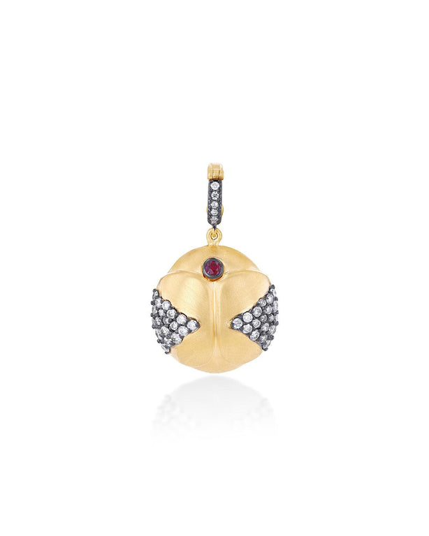 Ladybug Pendant - Yellow Gold