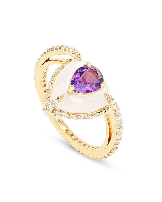 Merveilles Triangle Ring